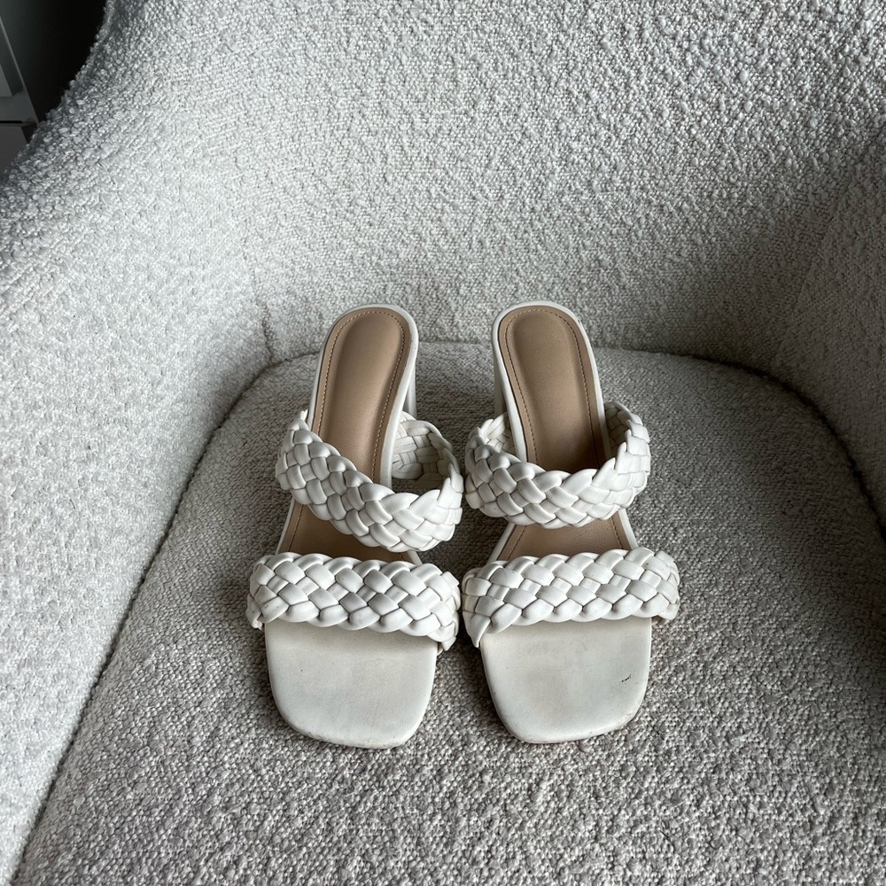 Women’s White Sandals
